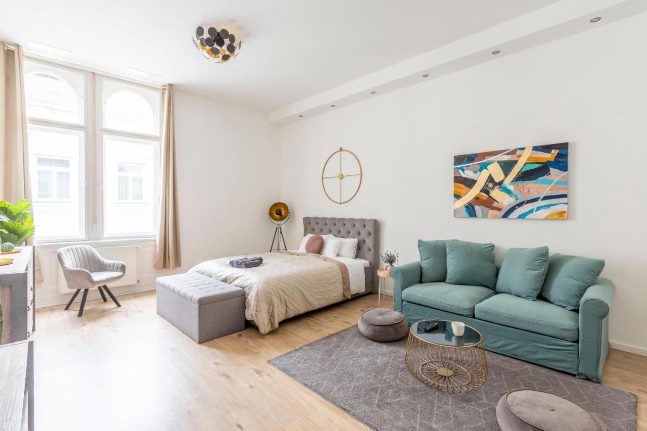 Exclusive Central Apartment Next To The Fashion Street Budapest Exterior photo