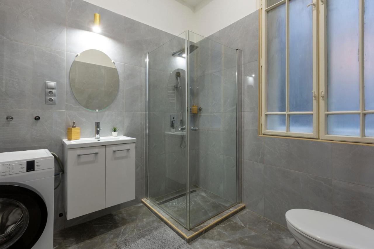 Exclusive Central Apartment Next To The Fashion Street Budapest Exterior photo